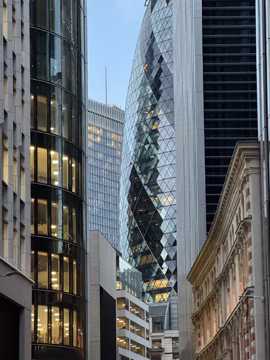 Лондон взагалі без питань краще місто, що доводилось відвідувати.