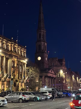 Це нове місто Единбурга, що не таке вже й нове, але дуже гарне.